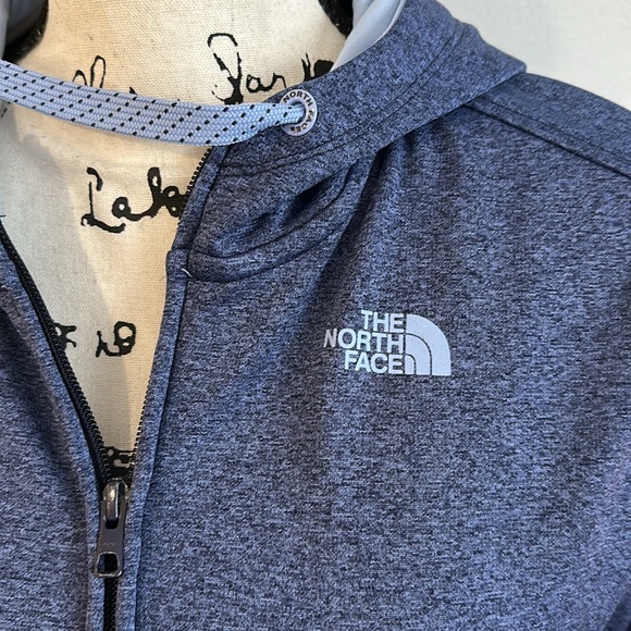 The North Face Zip up Jacket - Picture 3 of 6